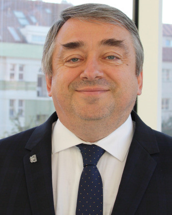 Přednáška prof. Lhotáka